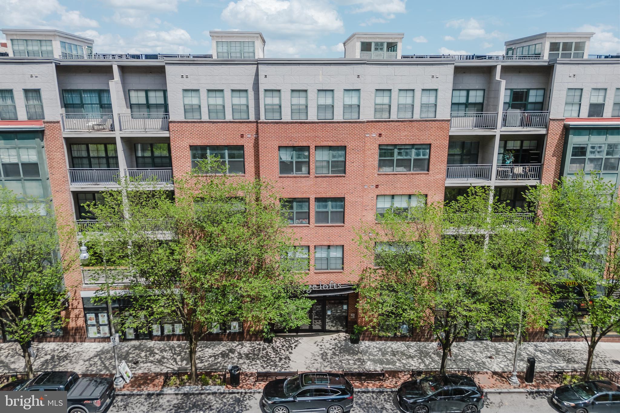 CHARLES VILLAGE - Residential
