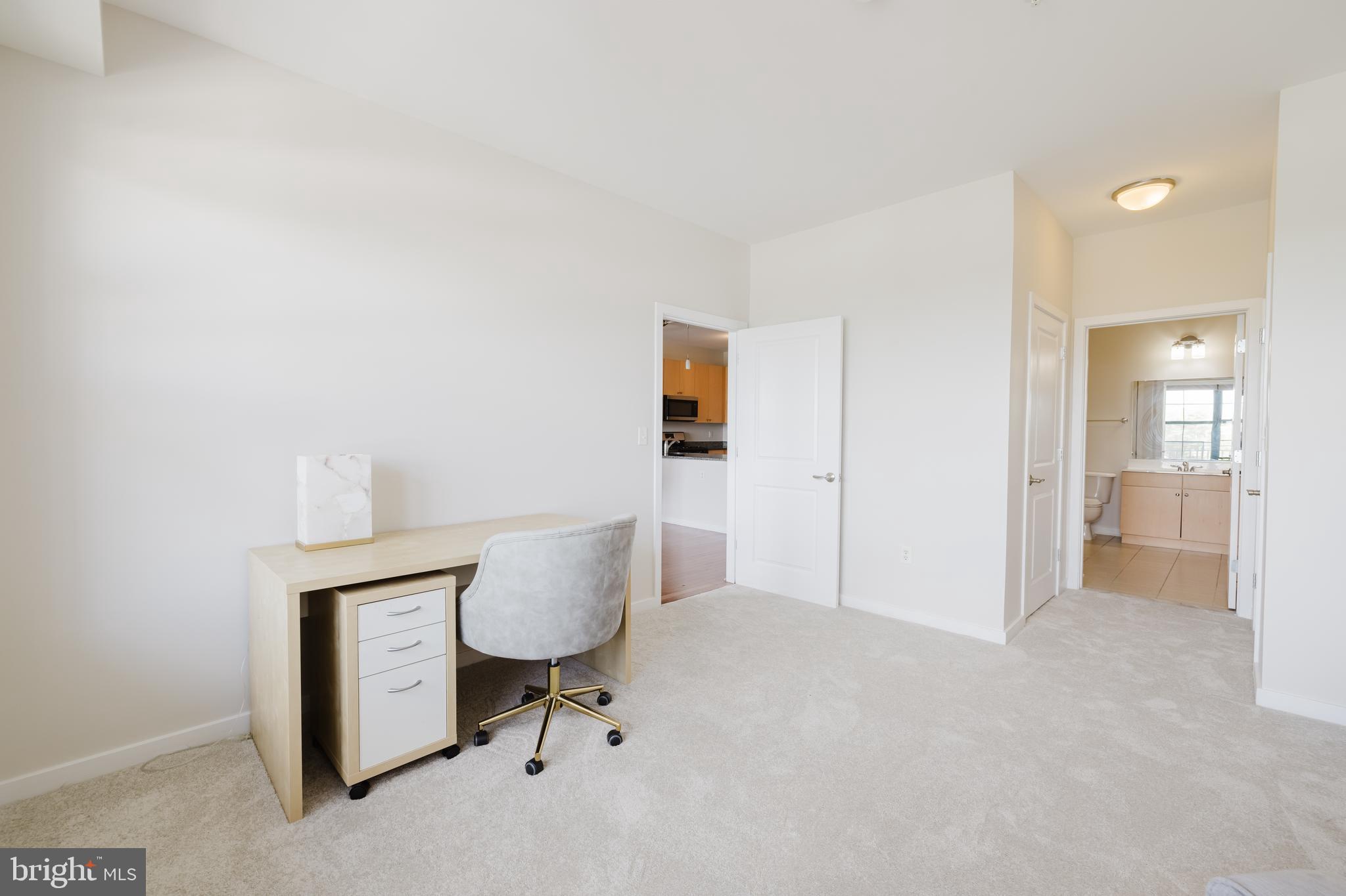 CHARLES VILLAGE - Residential