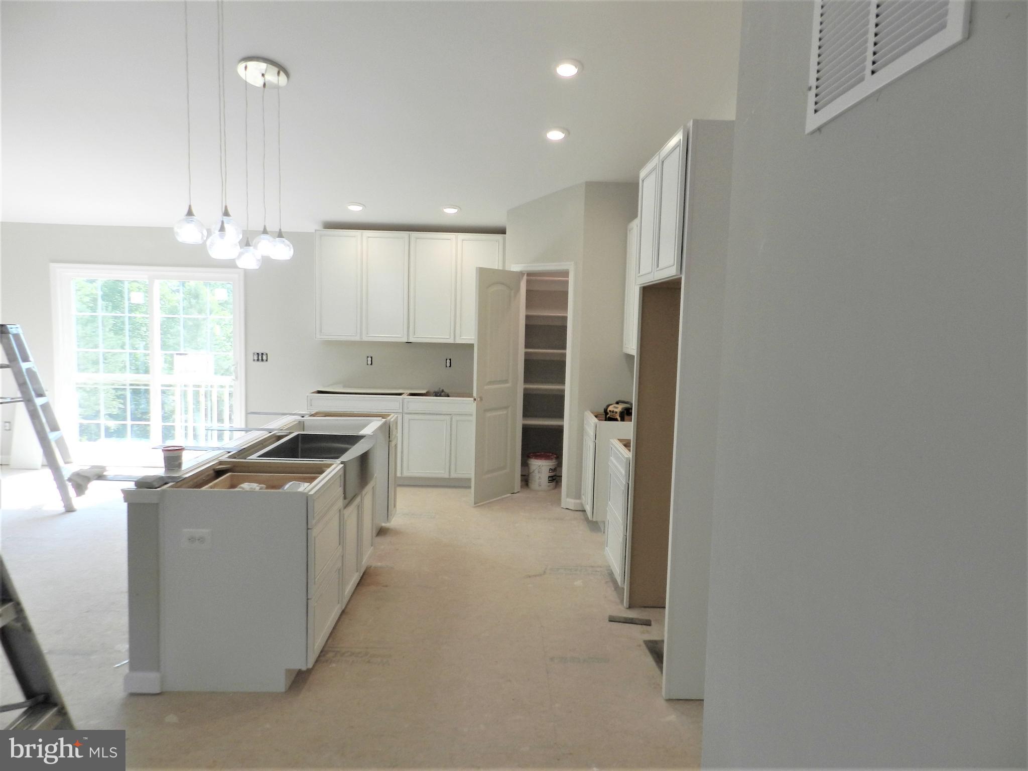 SADDLEBROOK - Residential