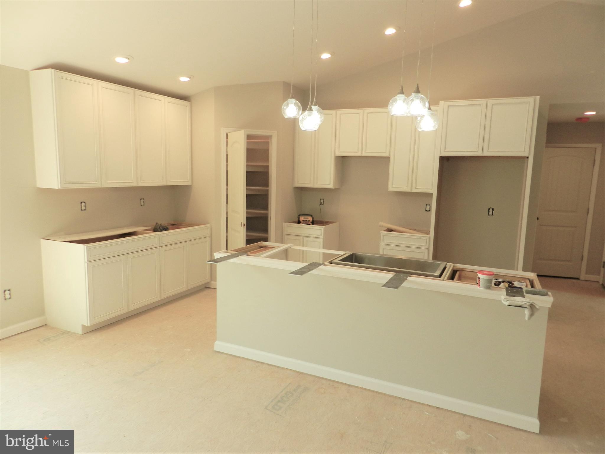 SADDLEBROOK - Residential