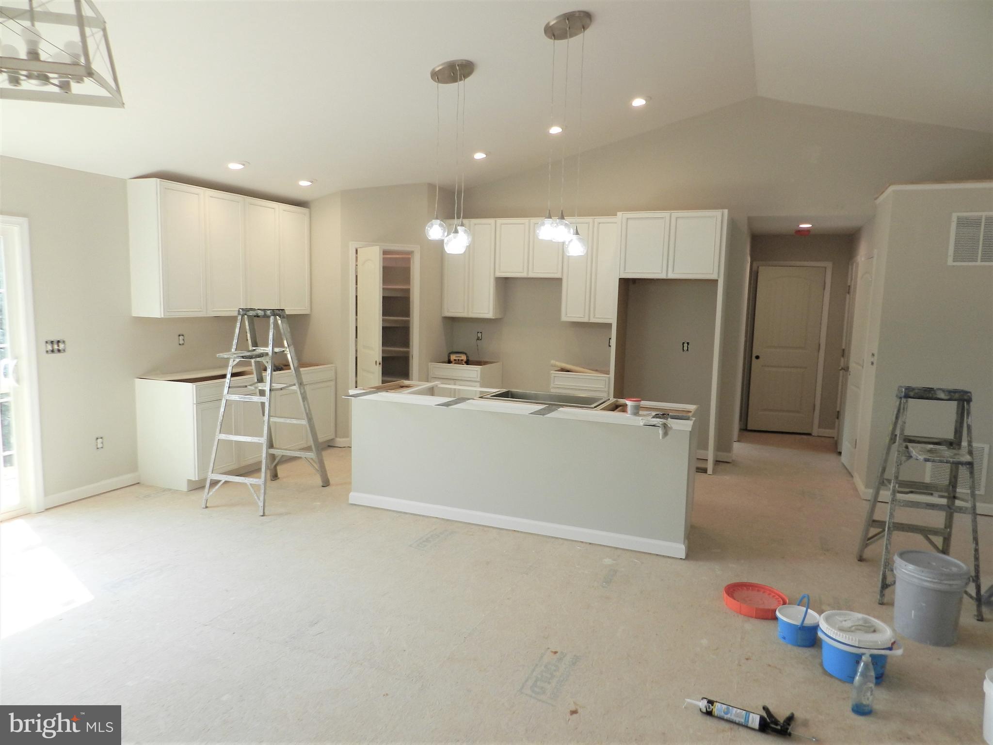 SADDLEBROOK - Residential