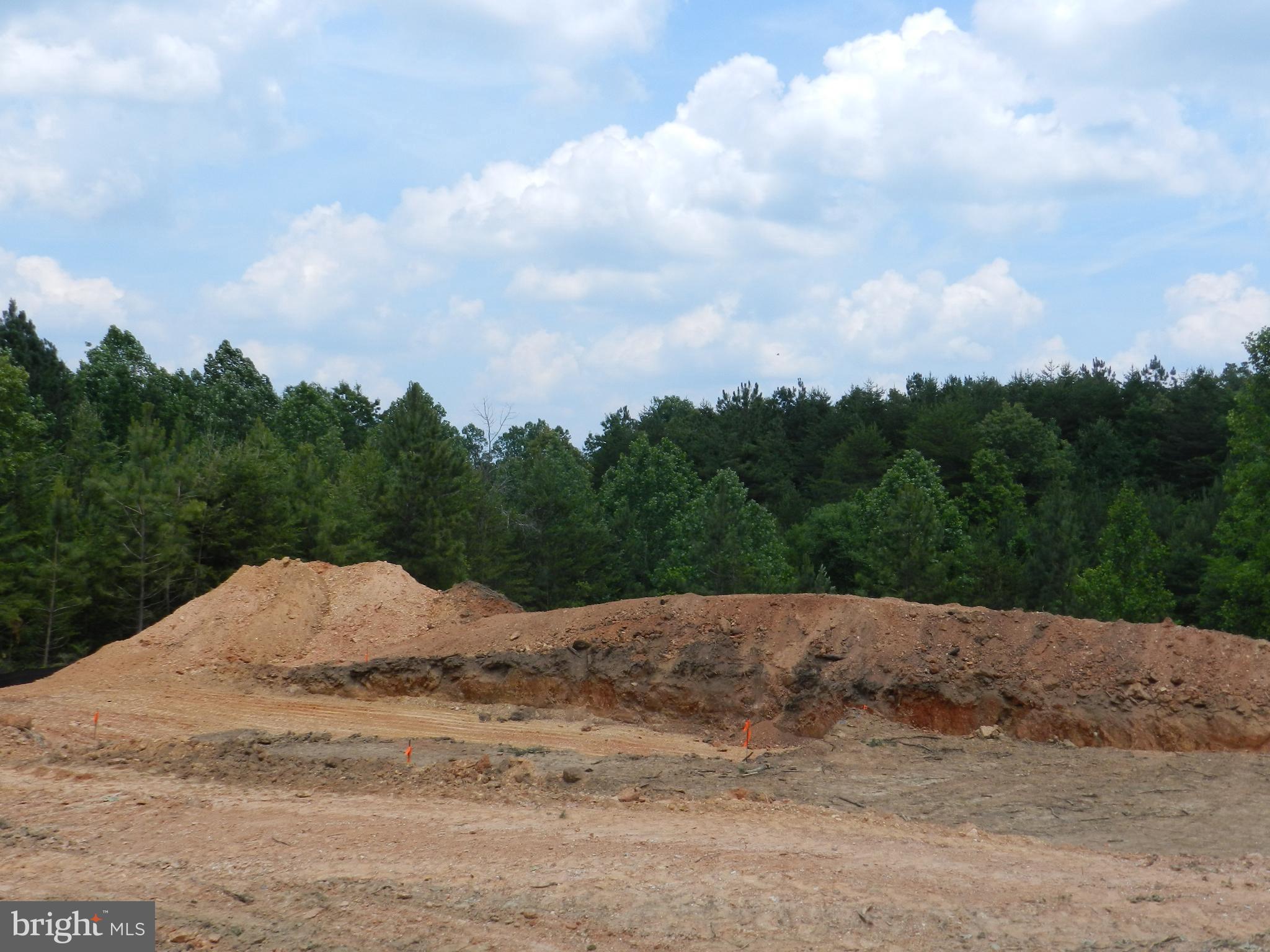 SADDLEBROOK - Residential