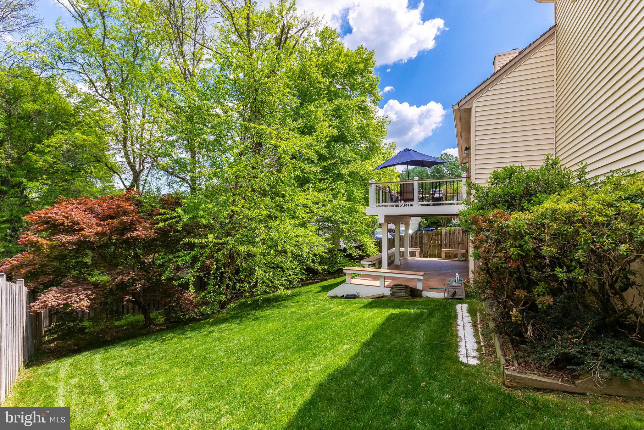 SOUTH RUN OAKS - Residential