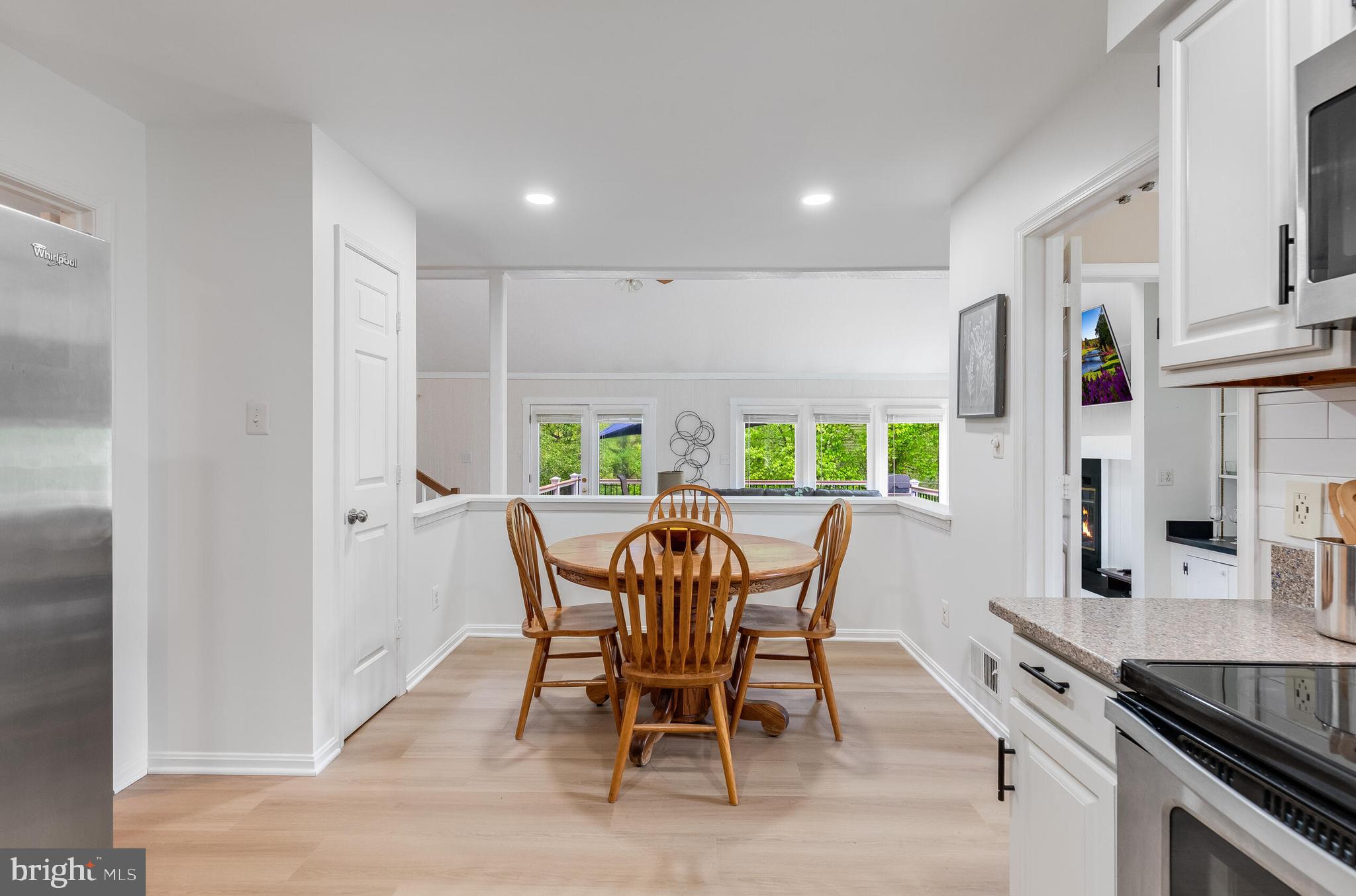 SOUTH RUN OAKS - Residential