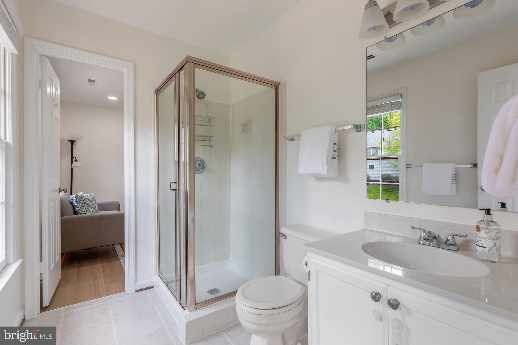 SOUTH RUN OAKS - Residential