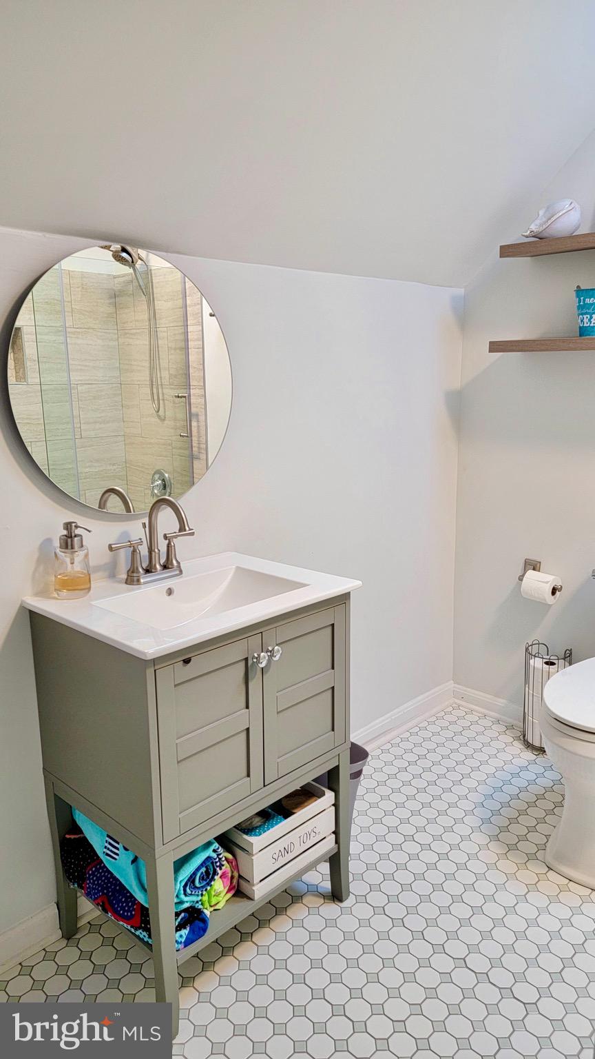 BAY CITY - Residential