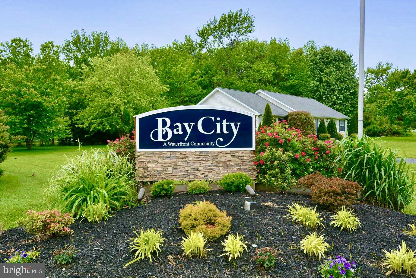 BAY CITY - Residential