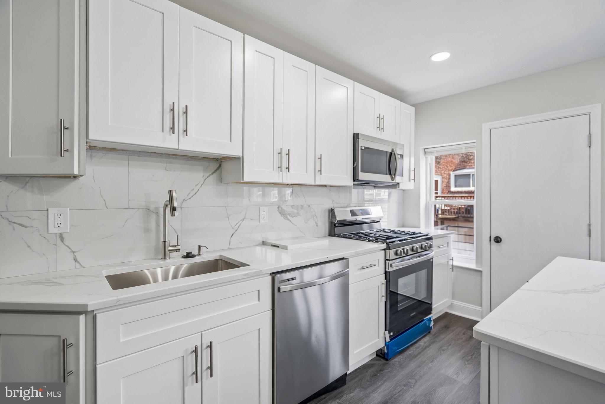 127 WHITELY TERRACE