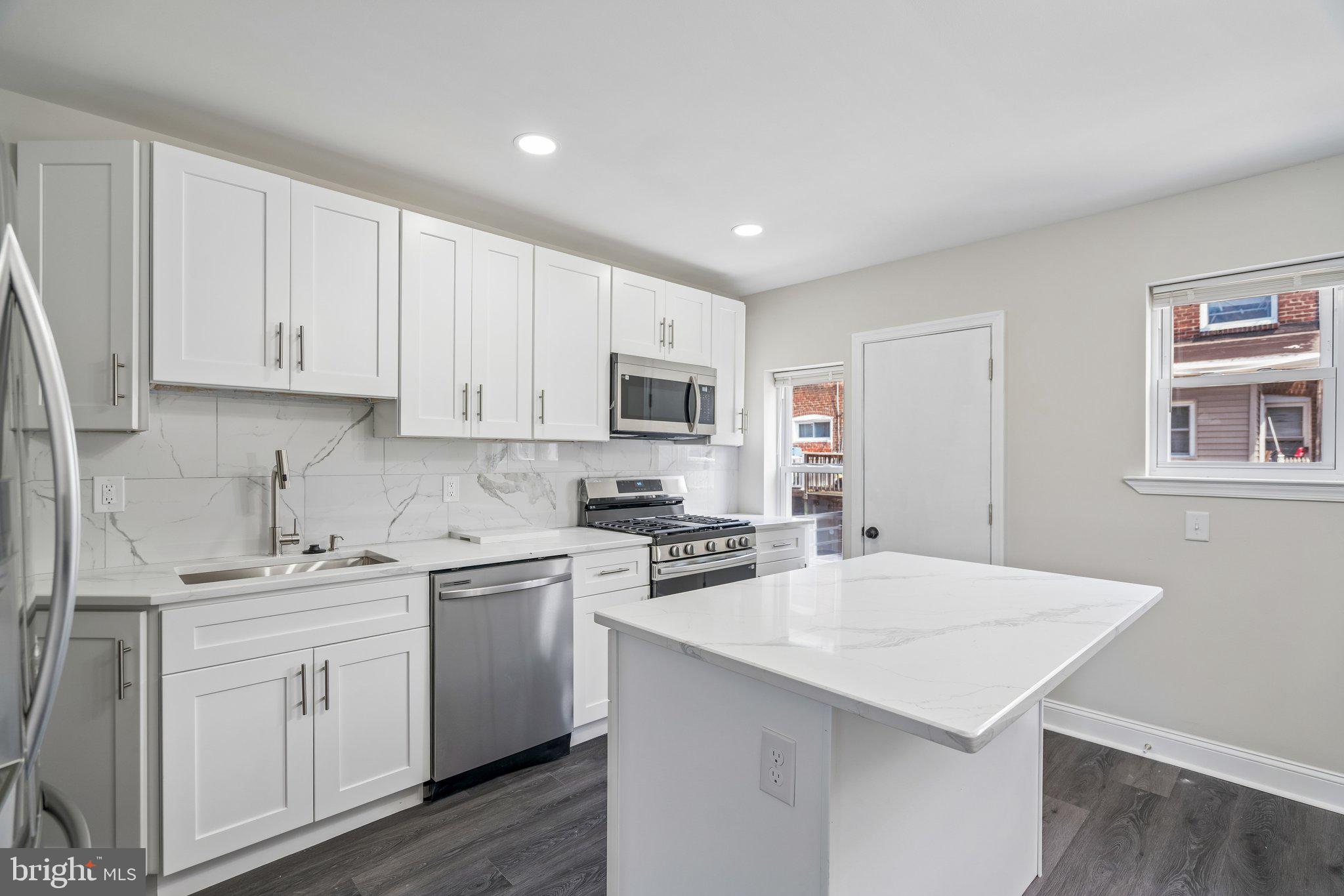 127 WHITELY TERRACE