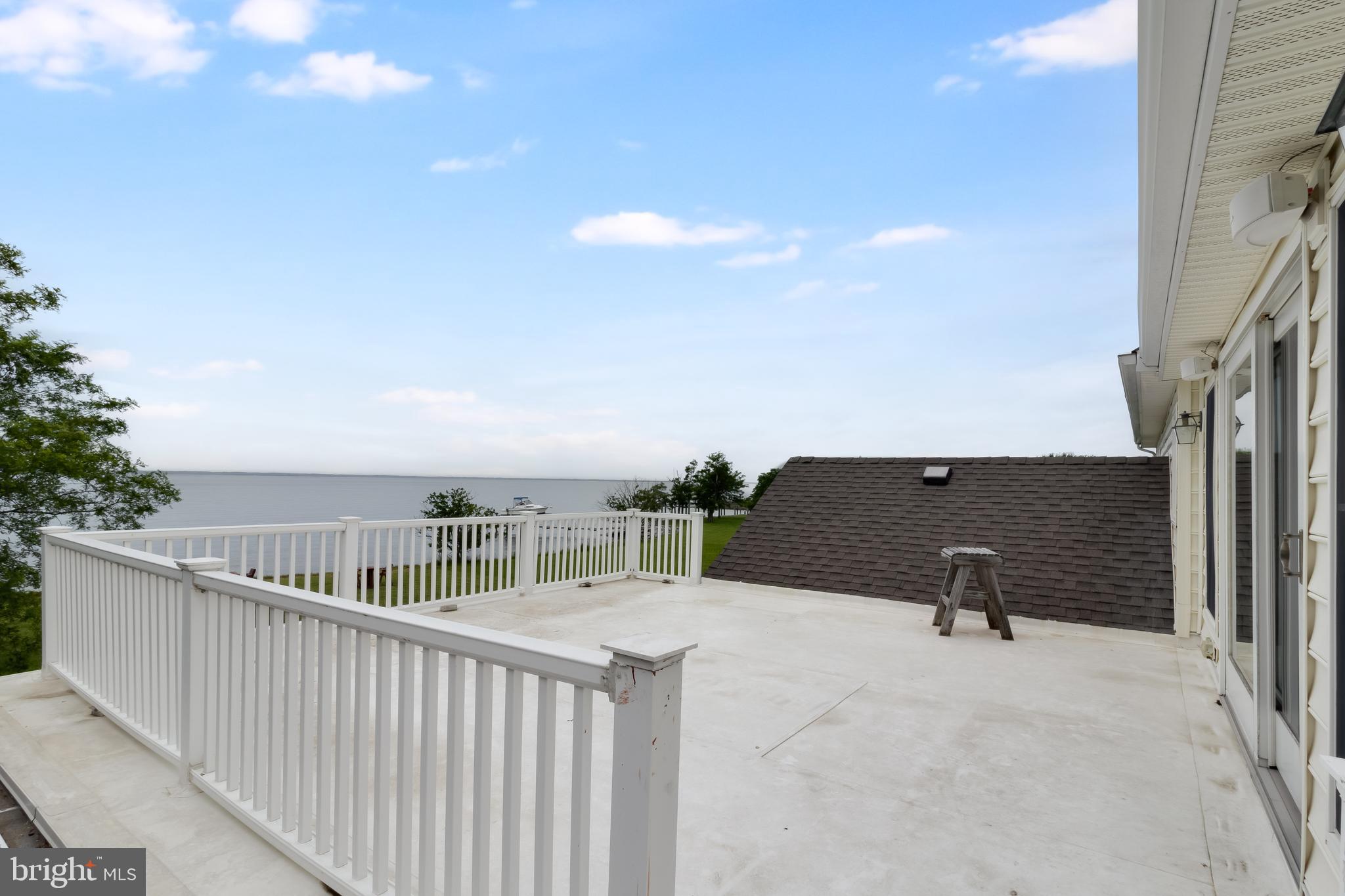 PAW PAW COVE - Residential