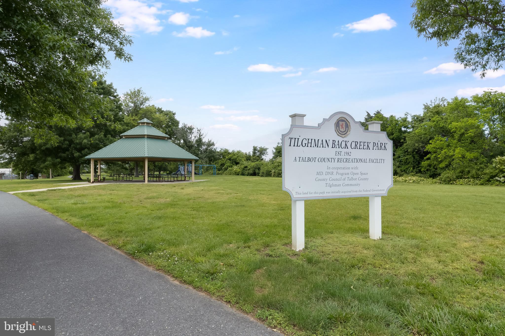 PAW PAW COVE - Residential