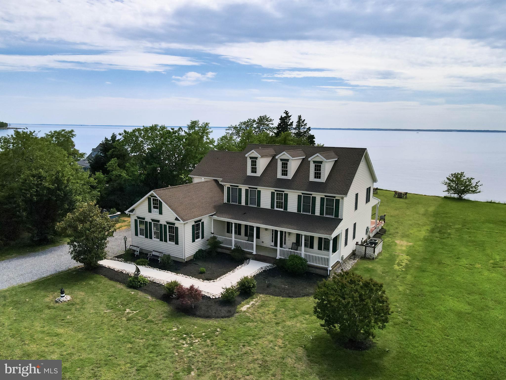 PAW PAW COVE - Residential