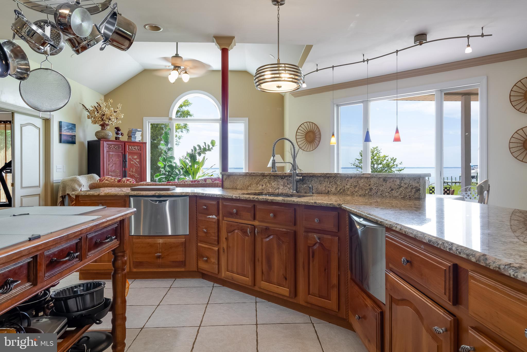 PAW PAW COVE - Residential