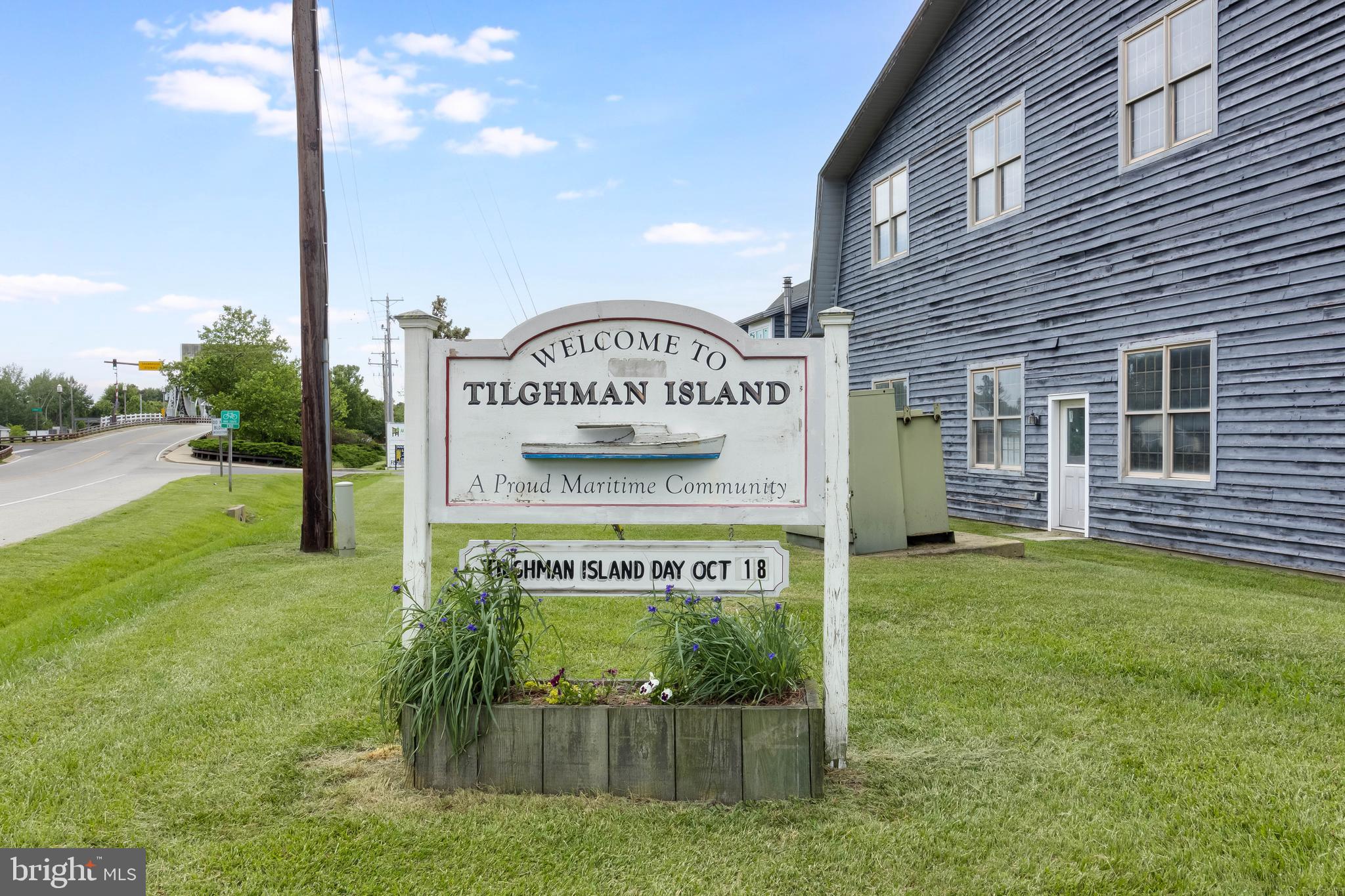 PAW PAW COVE - Residential