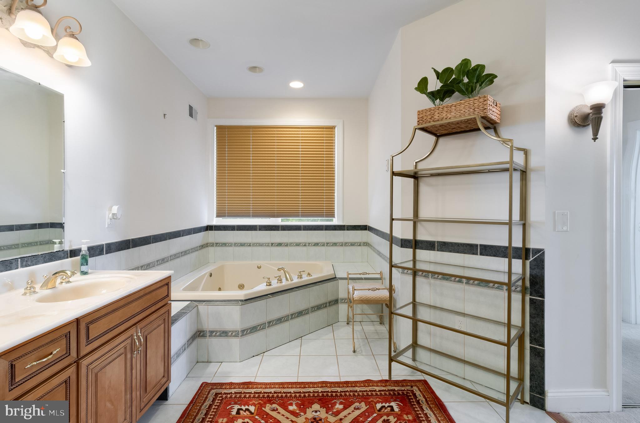 PAW PAW COVE - Residential