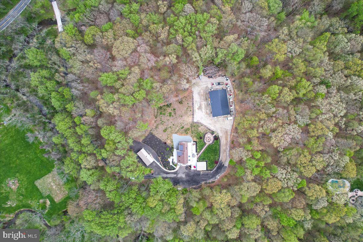 LEESBURG - Residential