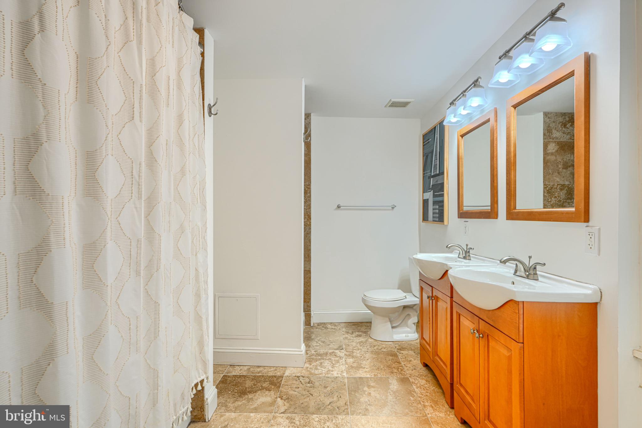 SOUTH BALTIMORE - Residential