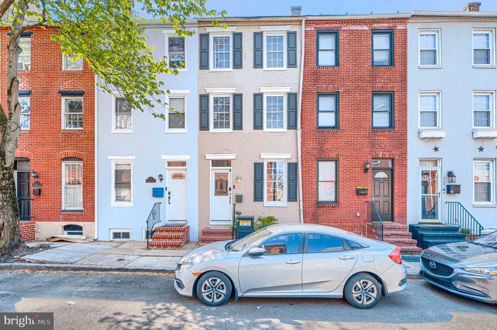 Photo of 11 W West Street, BALTIMORE, MD 21230 (MLS # MDBA2212622)