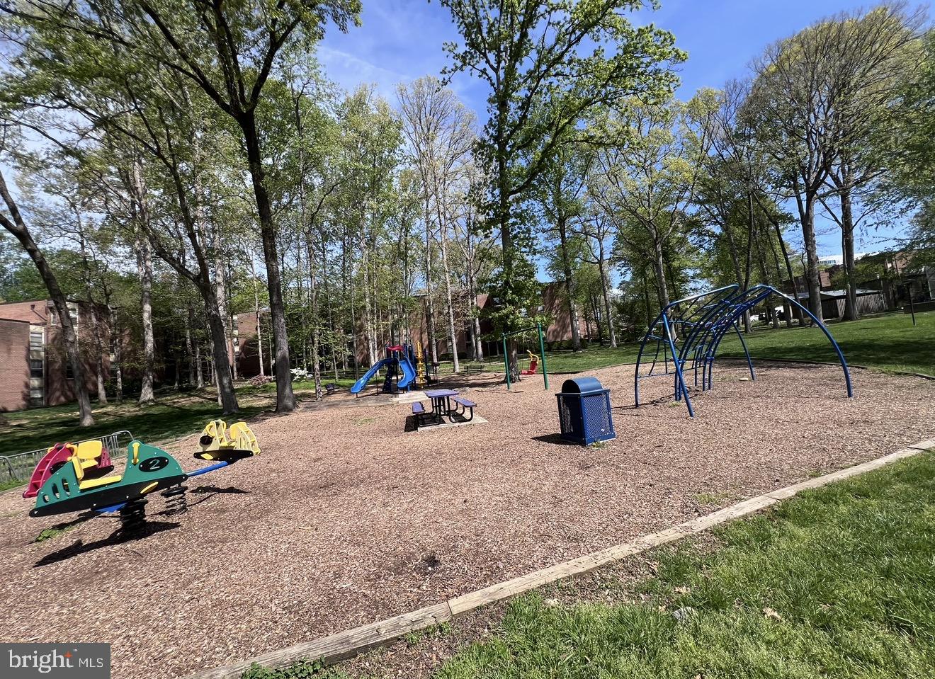 WOODBURN VILLAGE - Residential