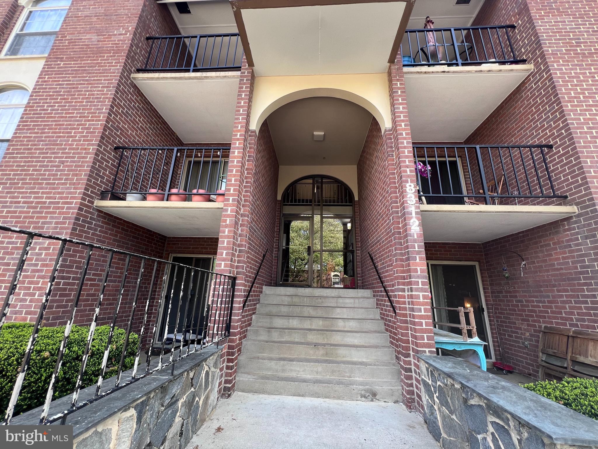 WOODBURN VILLAGE - Residential