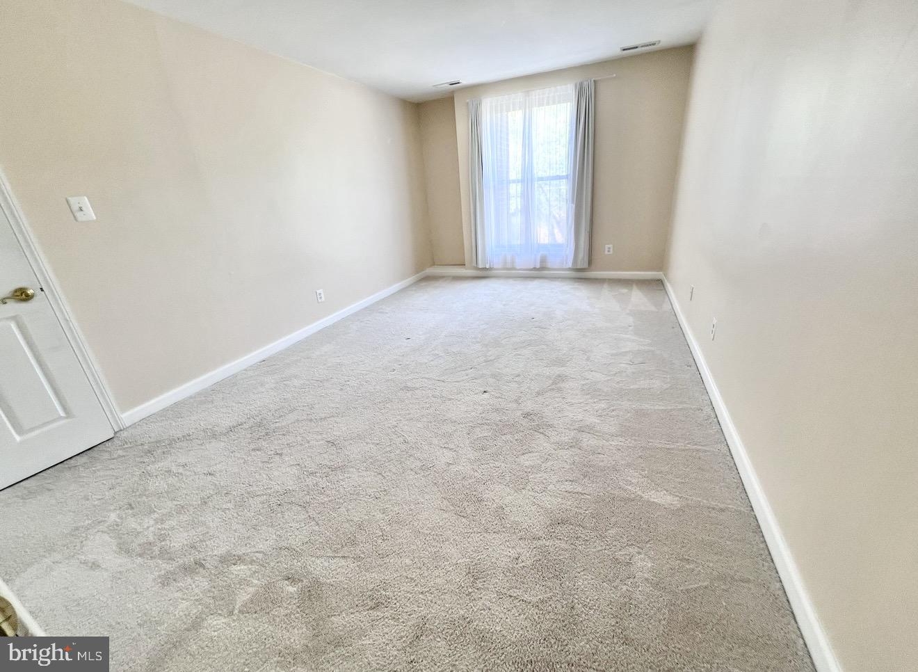 WOODBURN VILLAGE - Residential