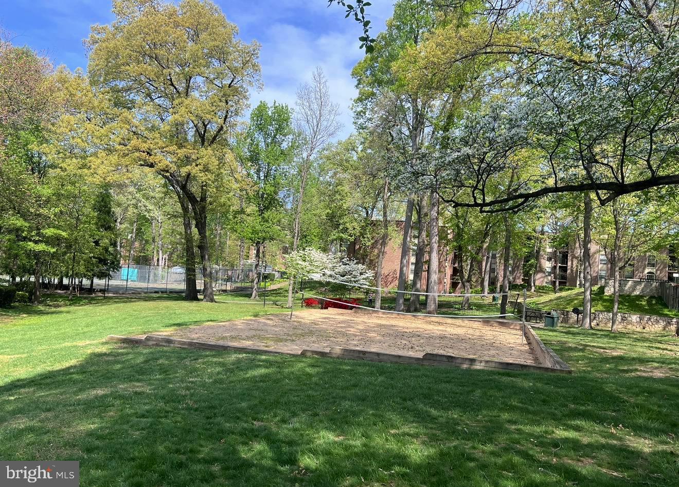 WOODBURN VILLAGE - Residential