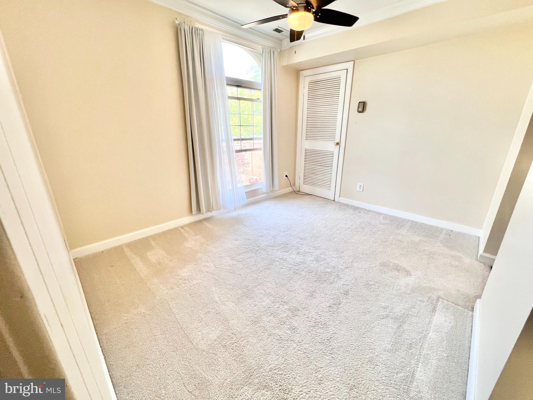 WOODBURN VILLAGE - Residential