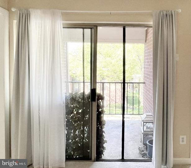 WOODBURN VILLAGE - Residential