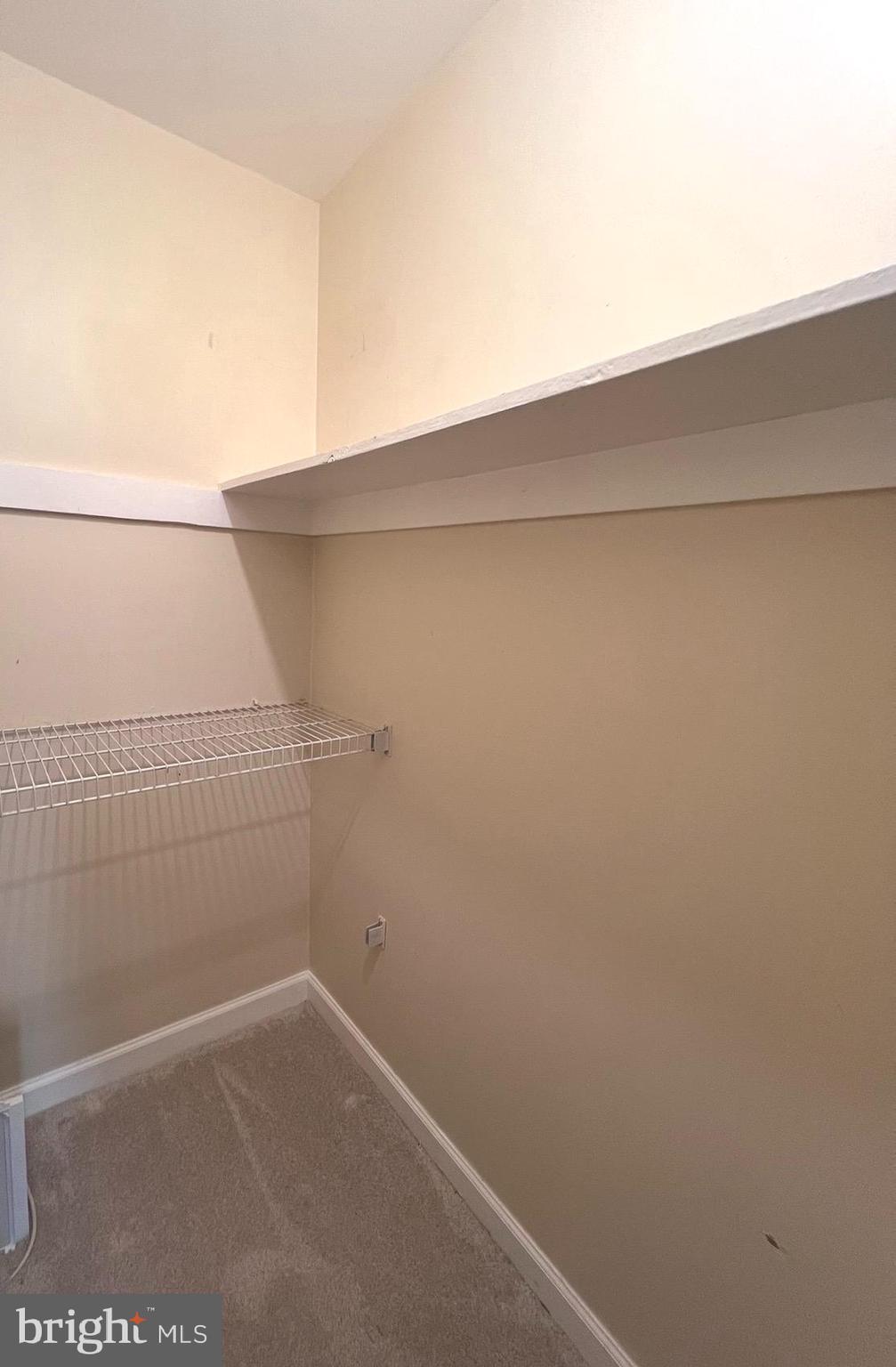 WOODBURN VILLAGE - Residential