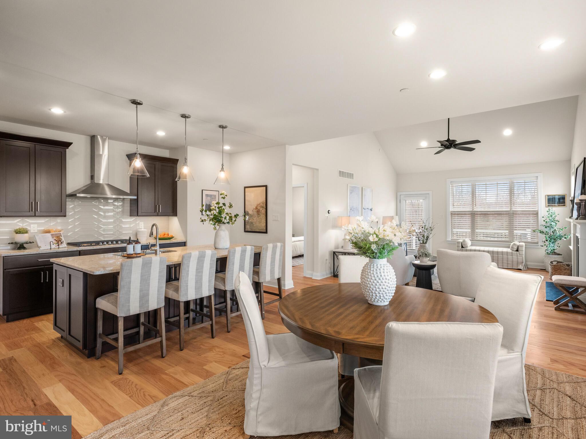 WILLISTOWN POINT - Residential