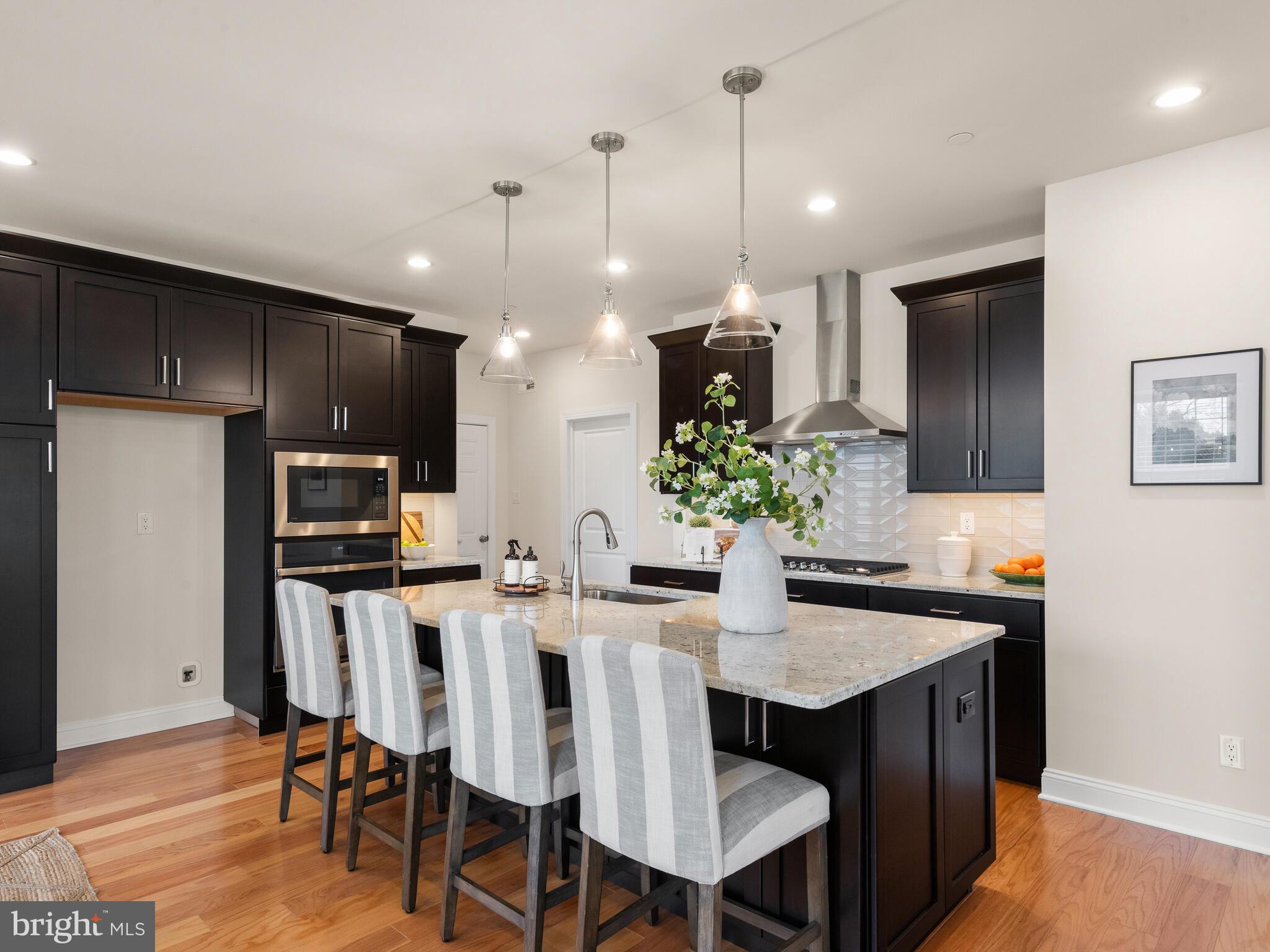 WILLISTOWN POINT - Residential