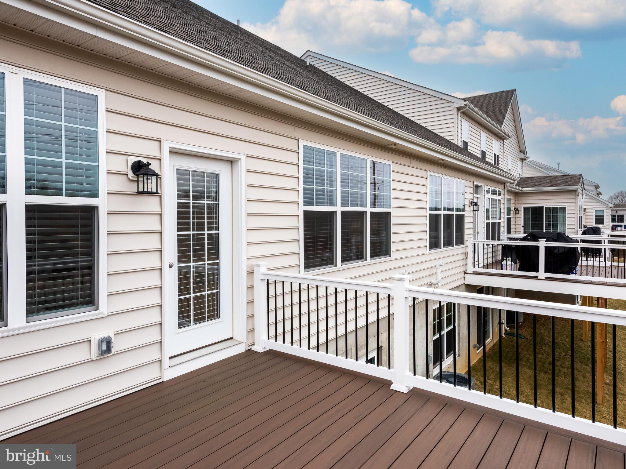 WILLISTOWN POINT - Residential