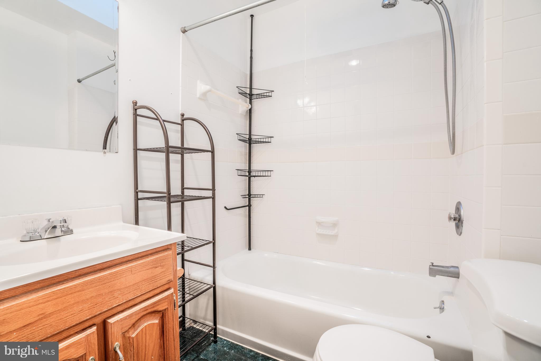 HAMPDEN HISTORIC DISTRICT - Residential