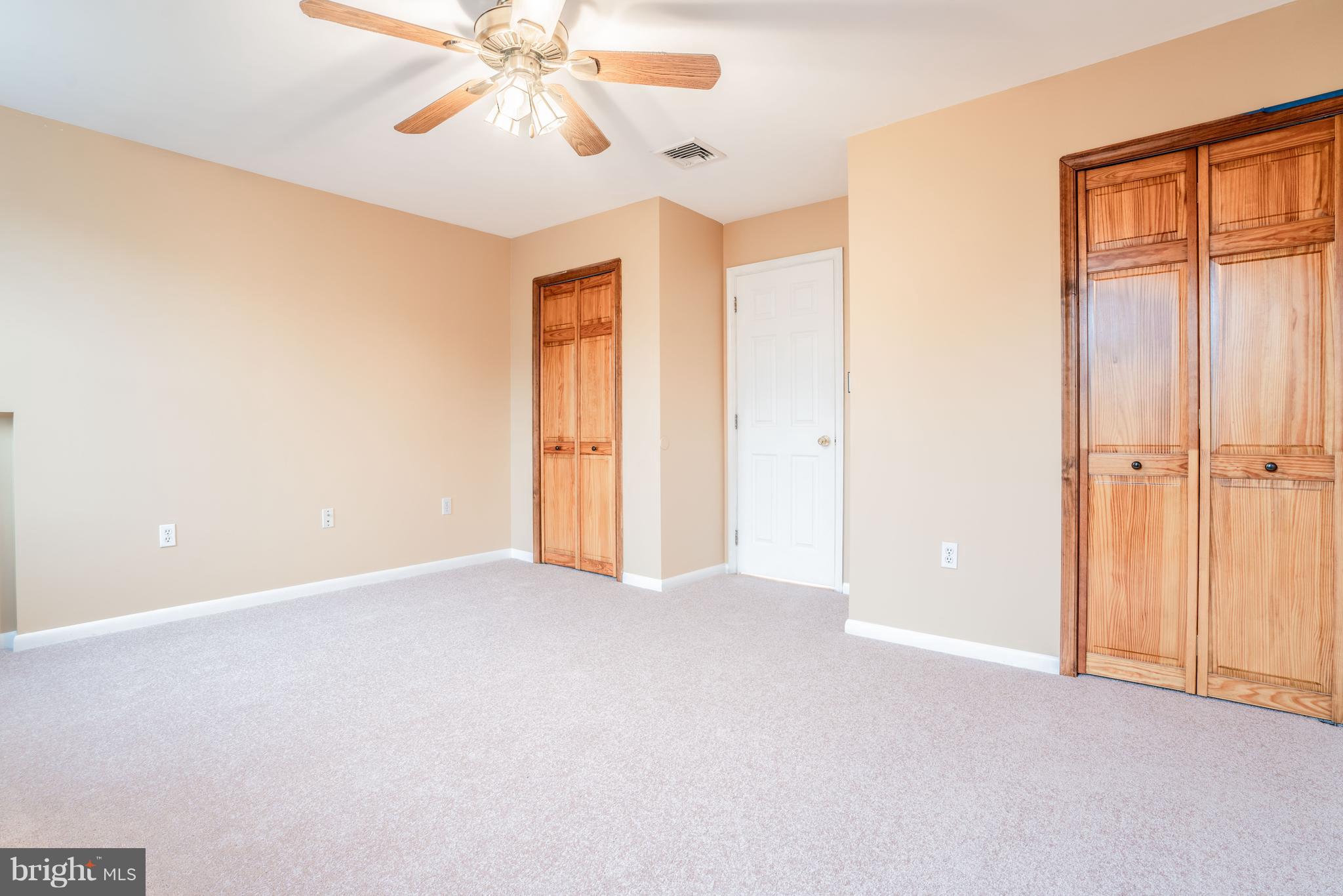 HAMPDEN HISTORIC DISTRICT - Residential