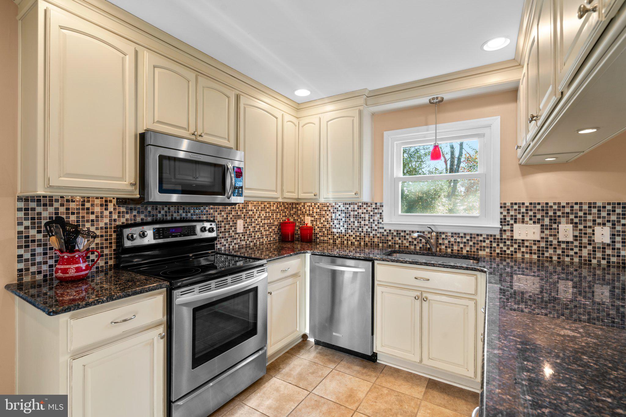 STEWARTS LANDING - Residential