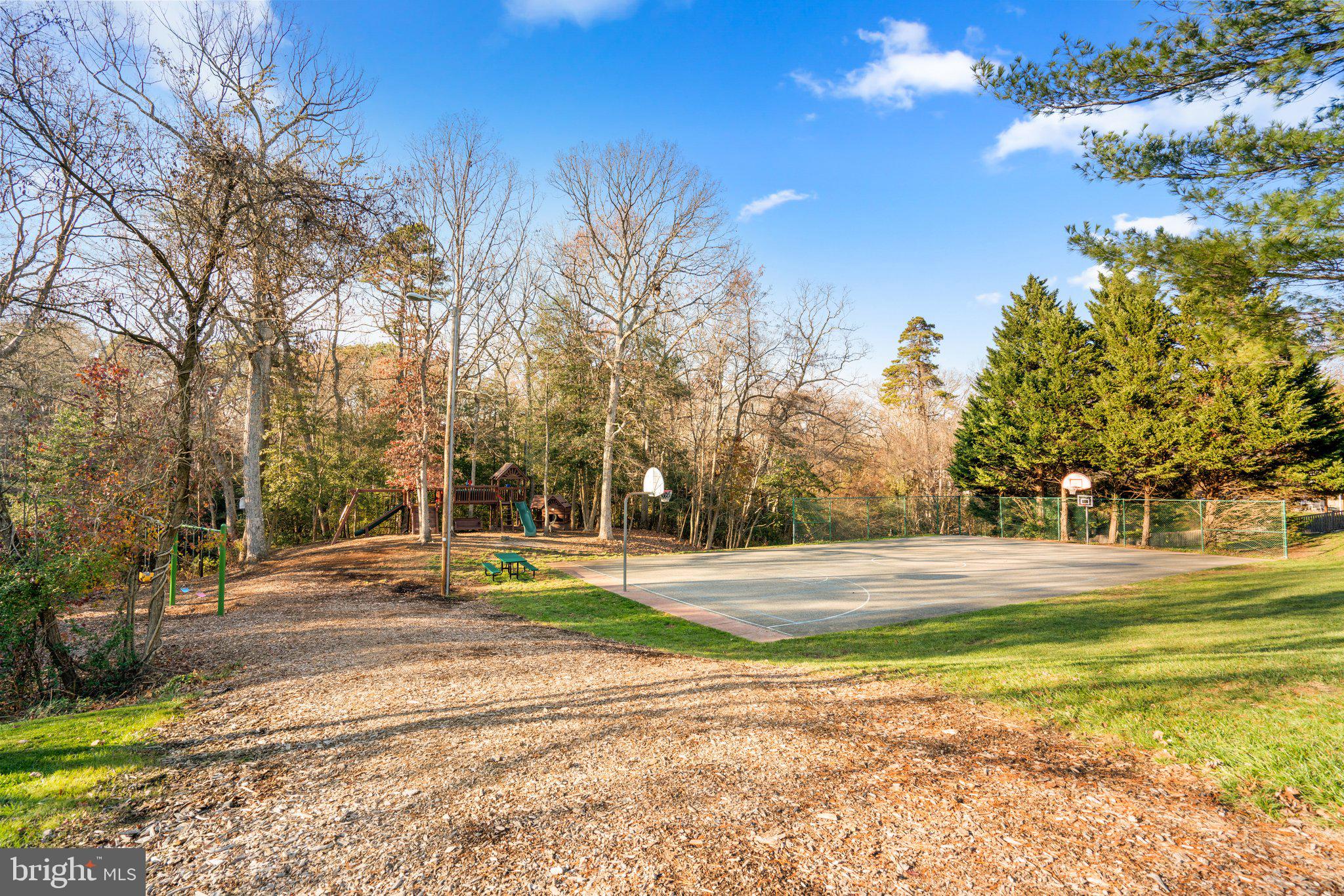 STEWARTS LANDING - Residential