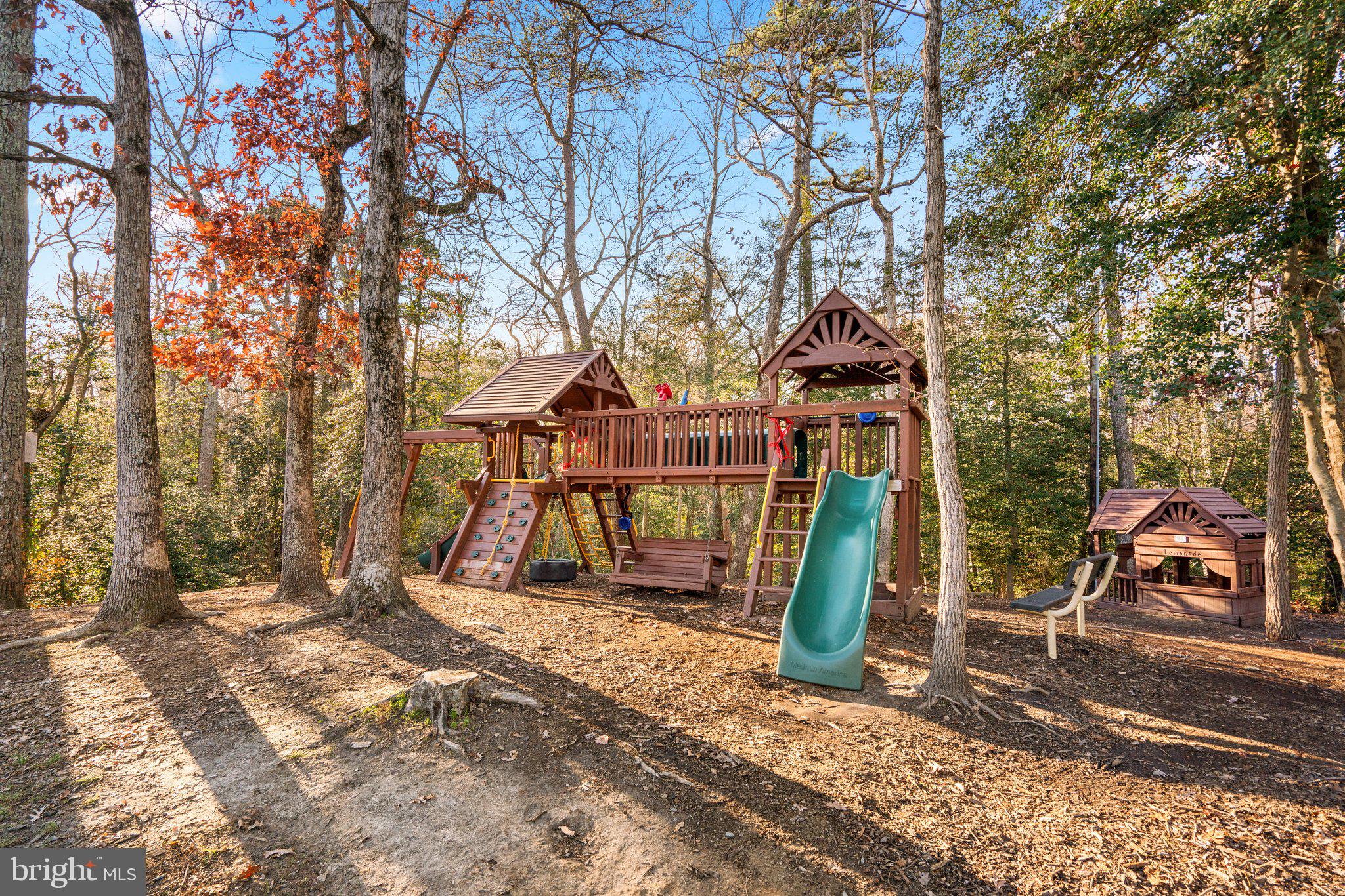 STEWARTS LANDING - Residential