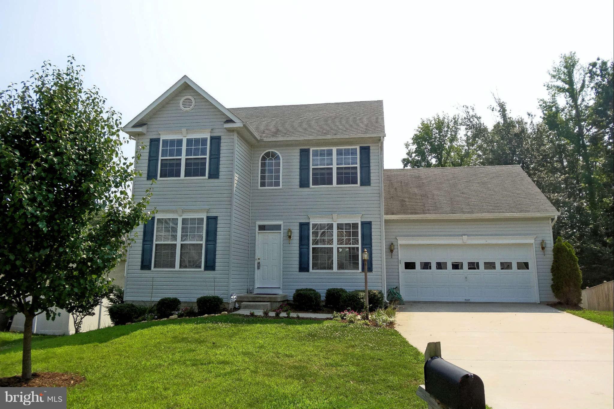 WESTBURY - Residential Lease