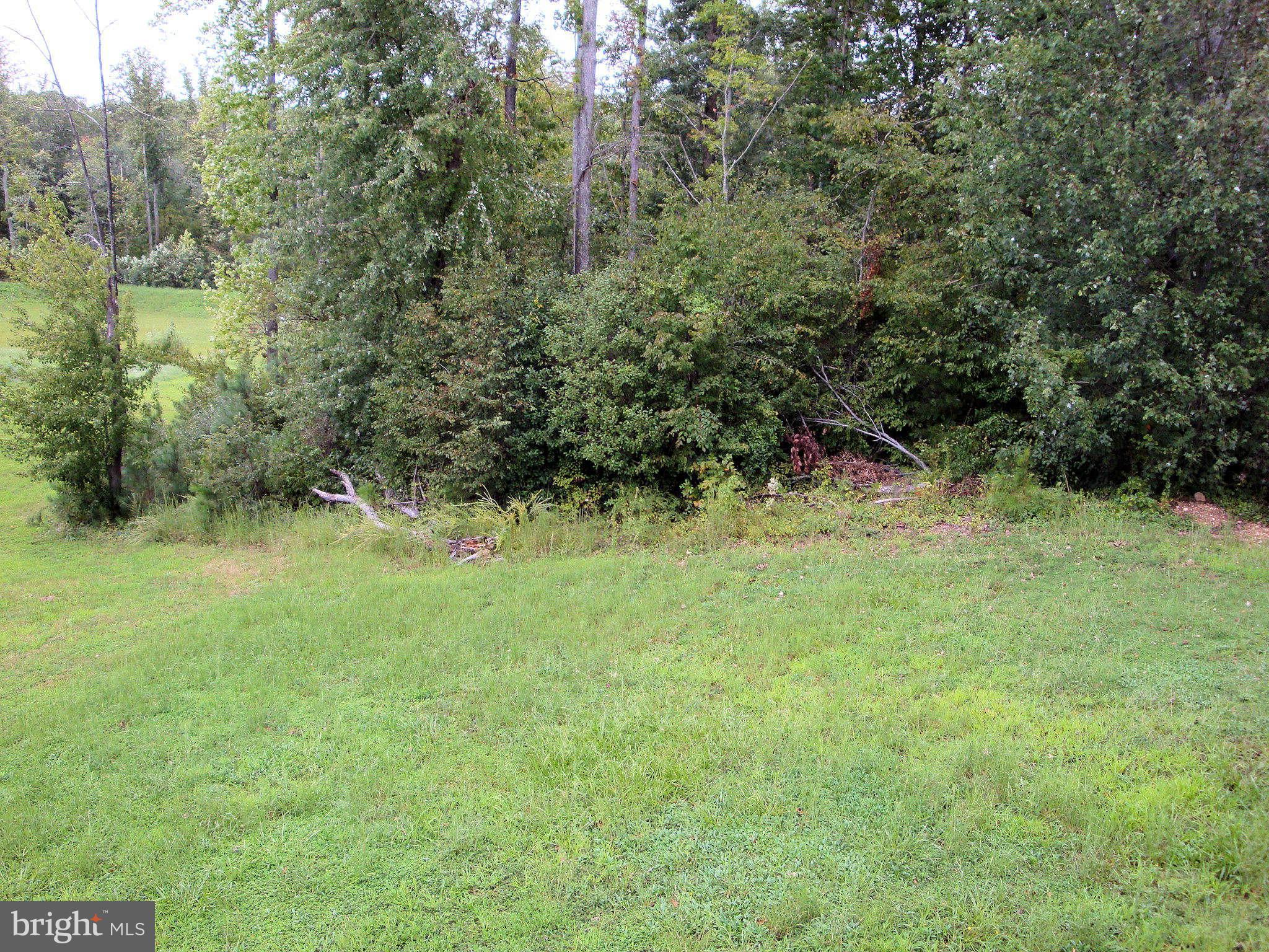 WESTBURY - Residential Lease