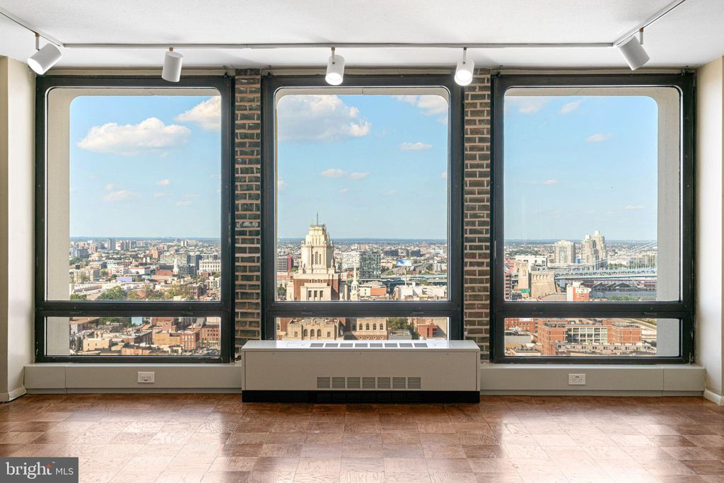 Photo of 210 Locust Street #29H-W, PHILADELPHIA, PA 19106 (MLS # PAPH2527158)