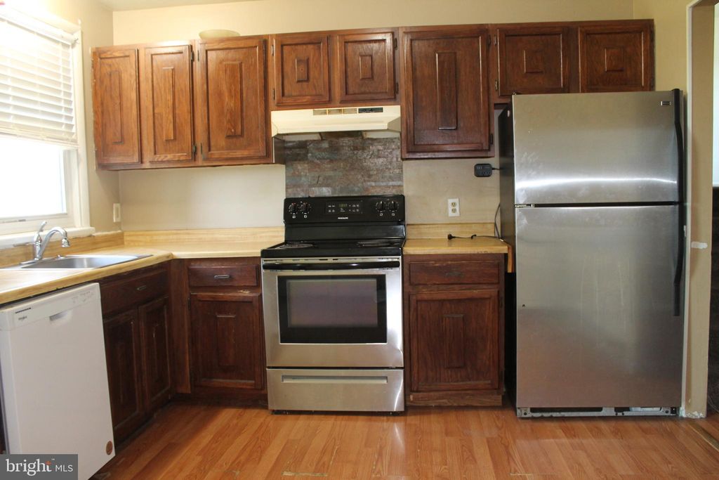 Photo of 229 Pulte Road, LANCASTER, PA 17601 (MLS # PALA2074742)