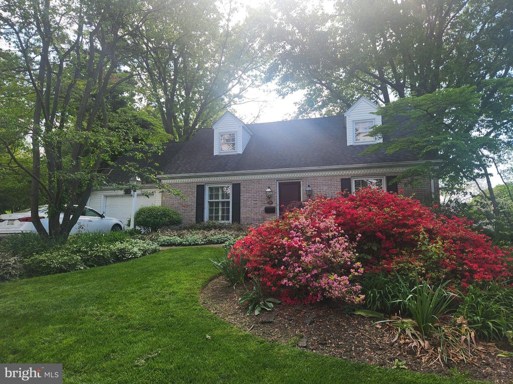 Photo of 255 N Jackson Street, STRASBURG, PA 17579 (MLS # PALA2070148)