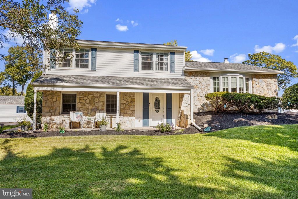 Photo of 377 Holly Drive, SOUTHAMPTON, PA 18966 (MLS # PABU2105186)