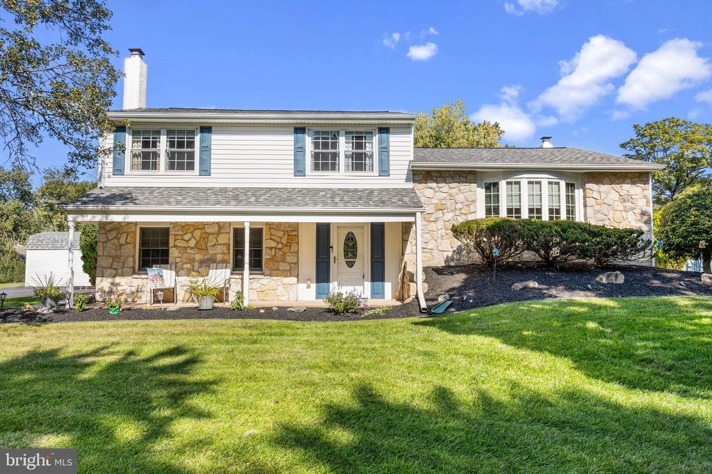 Photo of 377 Holly Drive, SOUTHAMPTON, PA 18966 (MLS # PABU2105186)