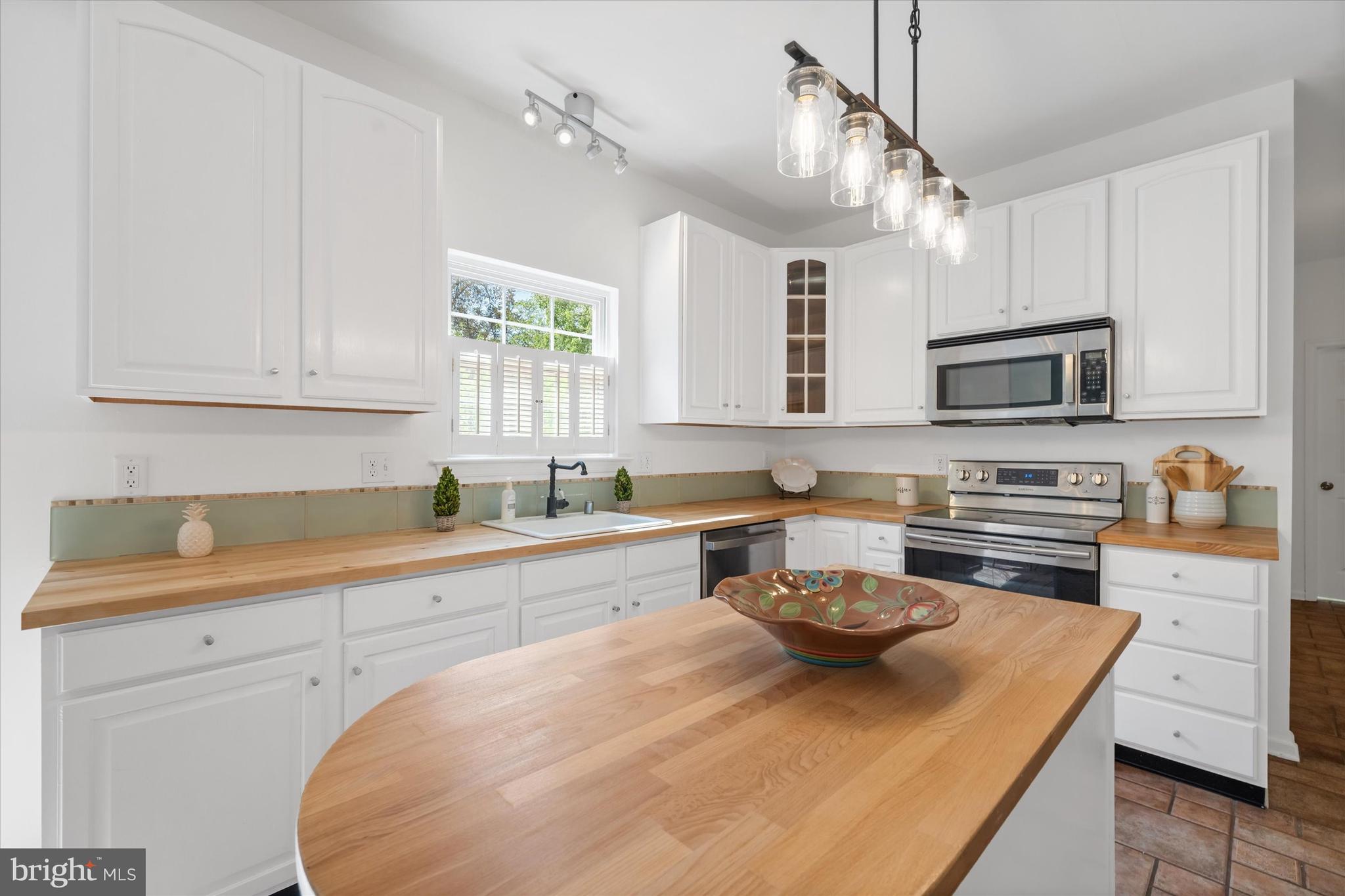 PRESERVE AT LAFAYE - Residential