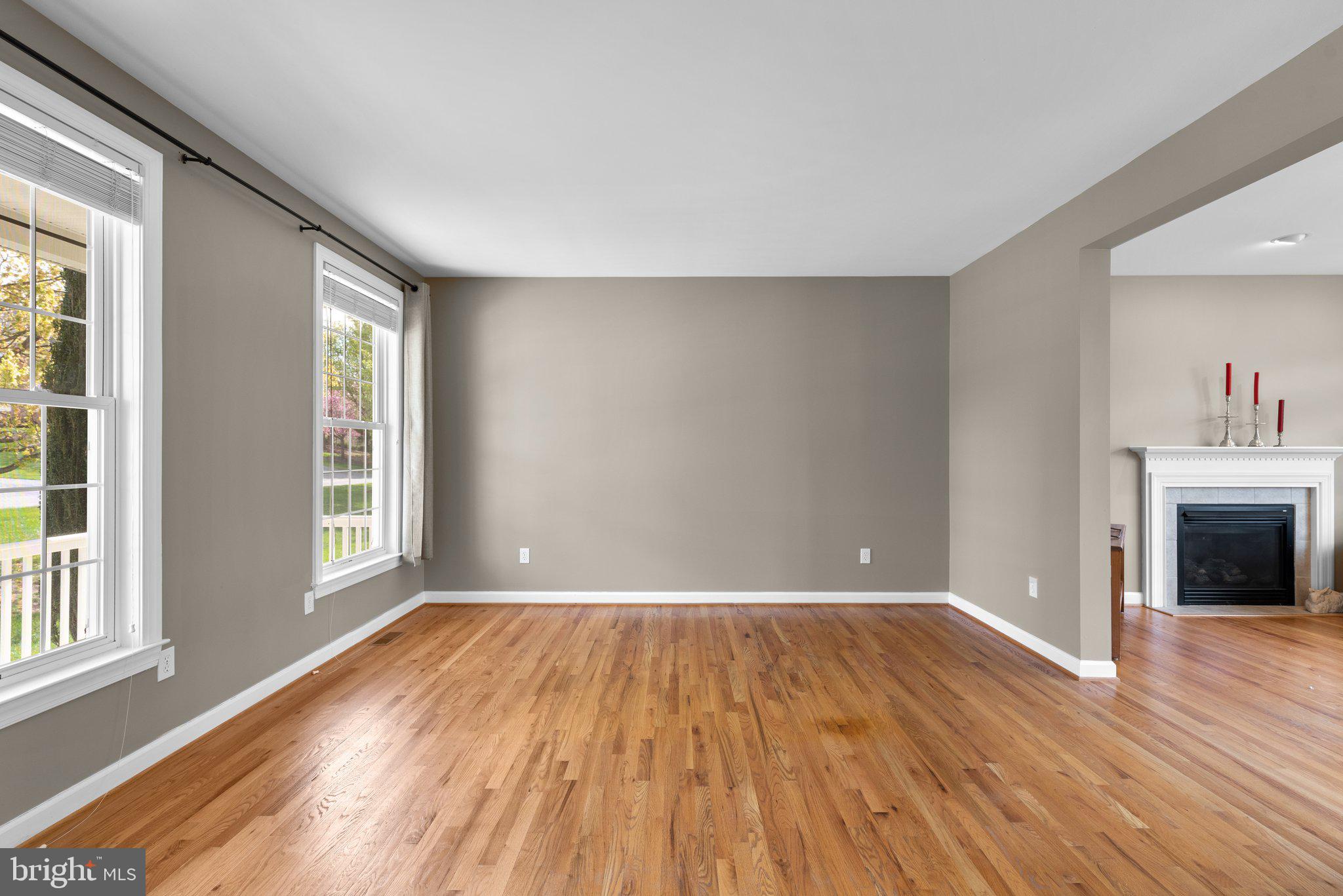 2543 GRACE LYN DRIVE