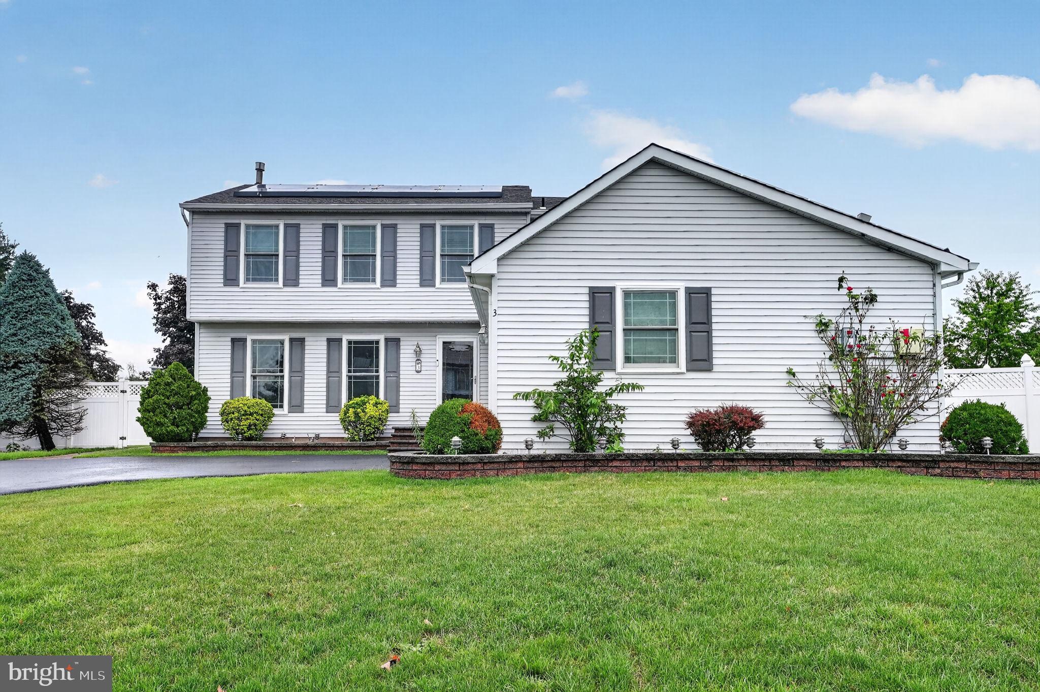 Photo 1 of 59 — 3 BERWICK LANE, SICKLERVILLE, NJ 08081