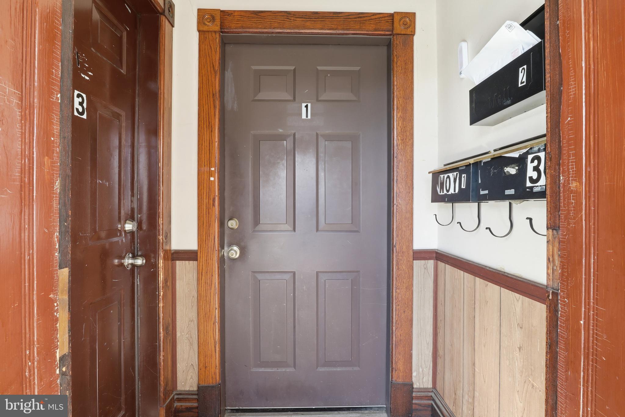 106 E KING STREET