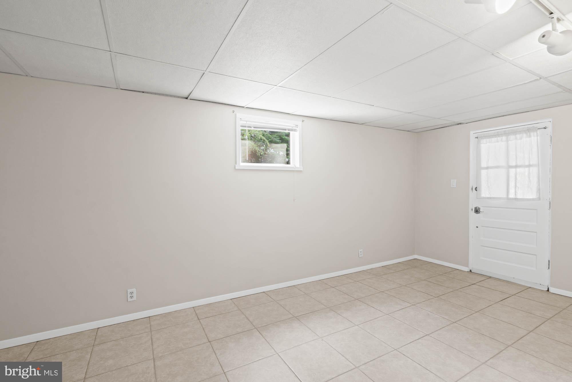 COUNTRY CLUB PARK - Residential