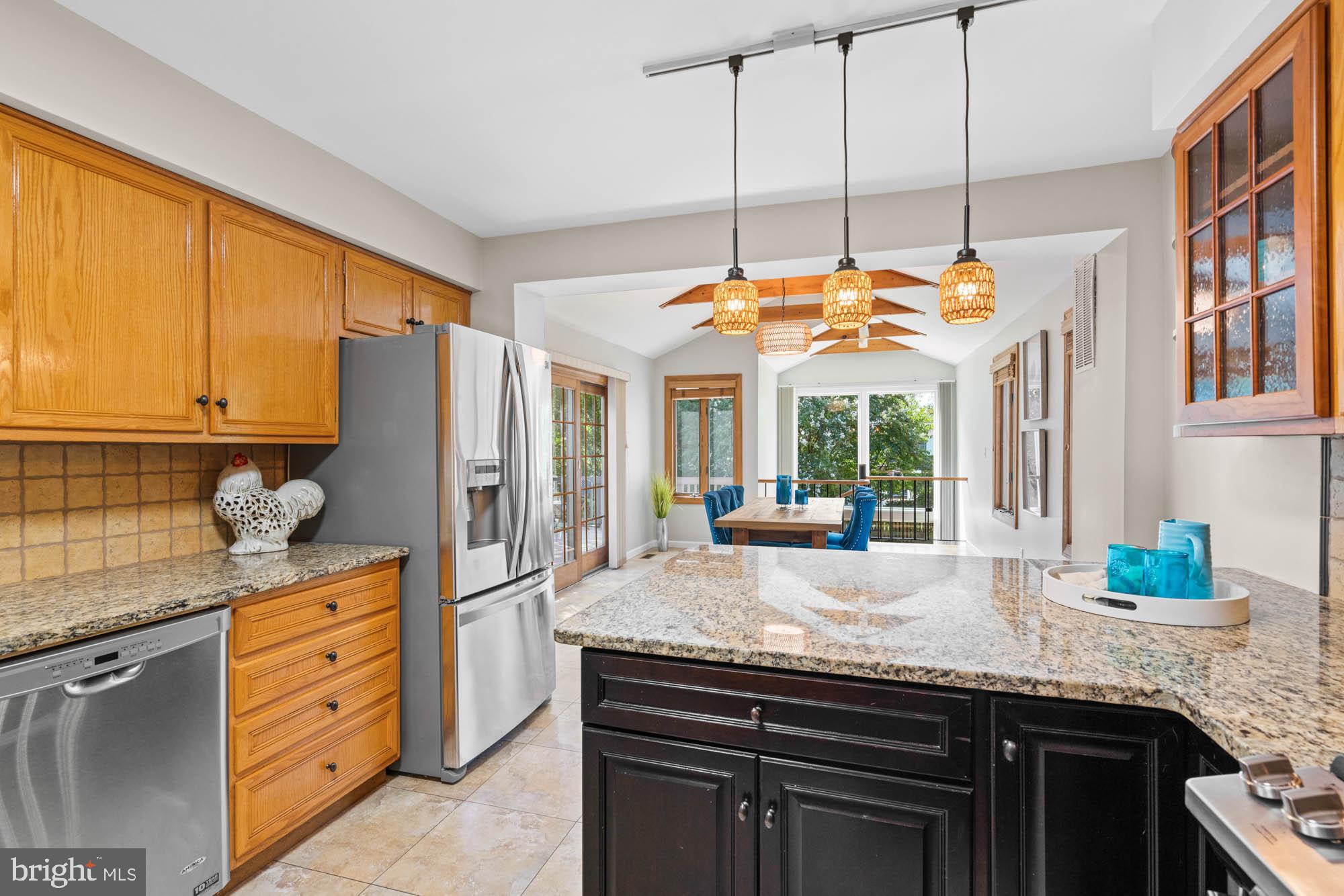 COUNTRY CLUB PARK - Residential